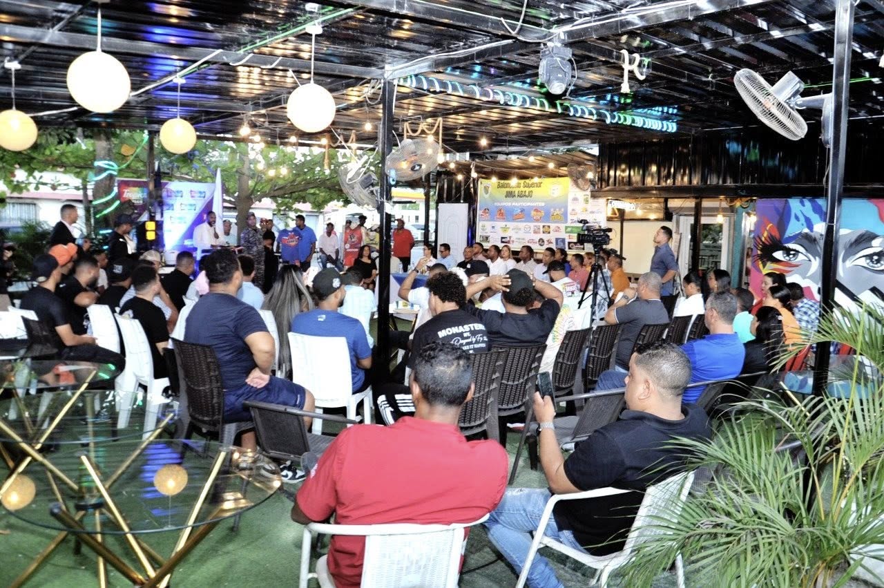 RUEDA DE PRENSA BALONCESTO JIMA ABAJO